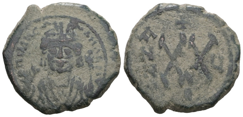 Maurice Tiberius (582-602) AE Half Follis. Weight 6,00 gr - Diameter 21 mm.