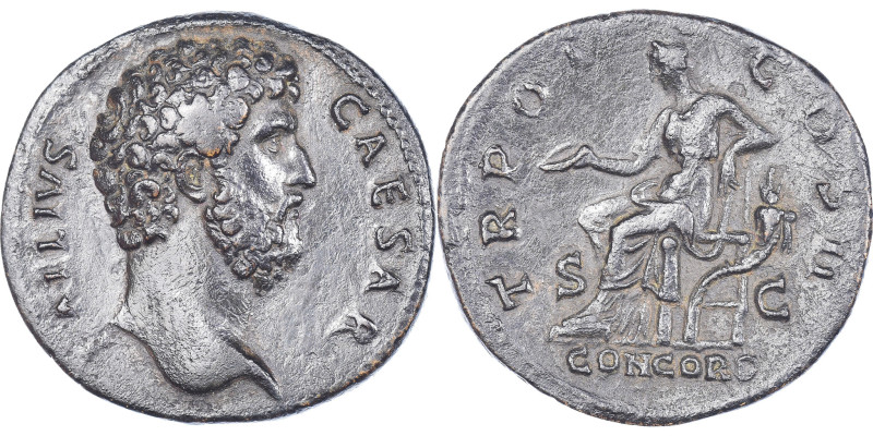 Lucius Aelius, Sestertius, 137, Rome, Bronze, AU(50-53), RIC:2650
Bare head of ...