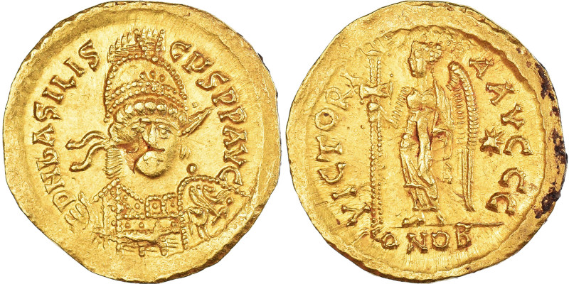 Basiliscus, Solidus, 475-476, Constantinople, Gold, AU(55-58), RIC:1003
Bust of...