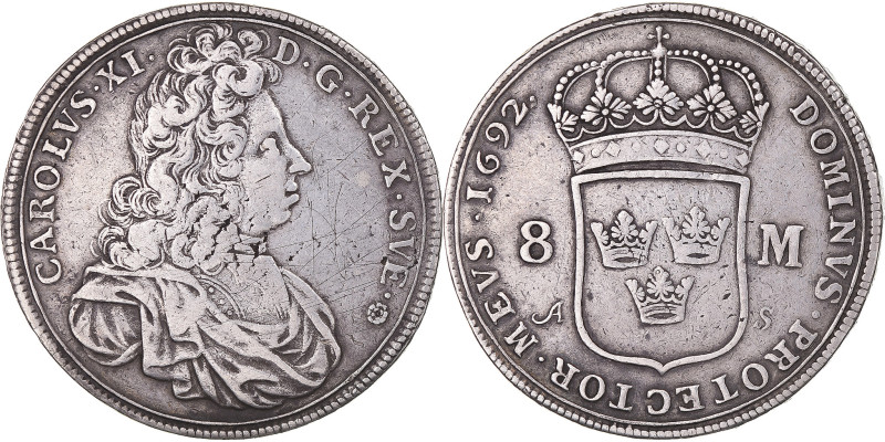 Sweden, Karl XI, 8 Mark, 1692, Stockholm, Silver, VF(30-35), KM:311
Draped and ...