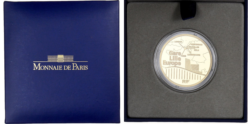 France, 200 Euro, Lille Europe TGV, Proof, 2010, Monnaie de Paris, Gold
View of...
