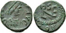 LEO I (457-474). Nummus. Constantinople.
