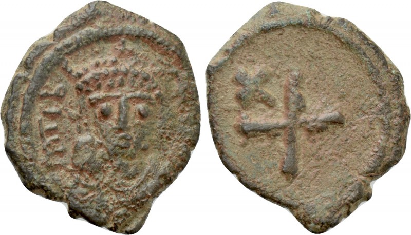 TIBERIUS II CONSTANTINE (578-582). Decanummium. Constantinople. 

Obv: δ M TIЬ...