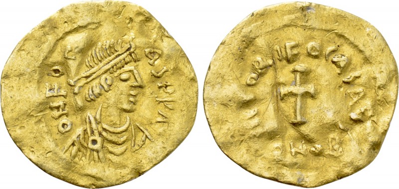 PHOCAS (602-610). GOLD Tremissis. Constantinople. 

Obv: δ N FOCAS P P AV. 
D...