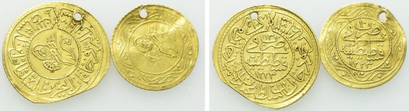 2 Ottoman Gold Coins. 

Obv: .
Rev: .

. 

Condition: See picture.

Wei...