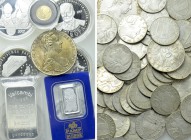 71 Modern Silver and GOLD Coins, Medals and Bars (Ca. 470 gr. Silver Fine; 1 Gold Coin of 1.25 gr).