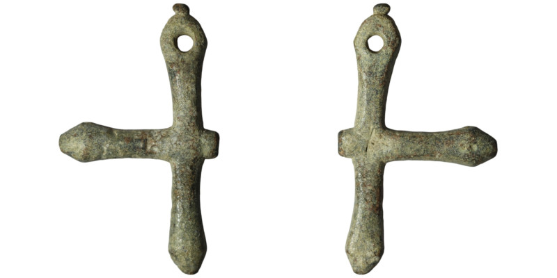 Byzantine cross
AE Bronze (57mm, 25,45g)