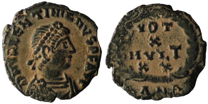 Valentinian II (AD 375-392). Antioch
AE Follis (13mm, 0,81g)

Artificial sandpat...