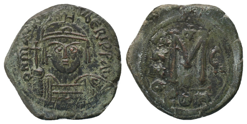 MAURICE TIBERIUS (582-602). Follis. Constantinople. Dated RY 7 (588/9).
Obv: D ...