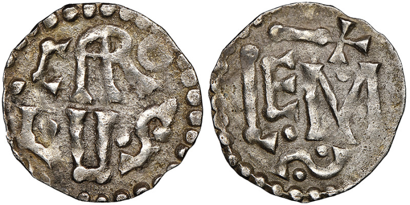 CAROLINGIENS 
Charlemagne 768-814
Denier, Limoges, ND, AG 1.07 g. Avers : CARO-L...