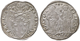 Clemente VII (1523-1534). Roma. Giulio AG gr. 3,83. Muntoni 54. Berman 844. MIR 789/5. Raro. Bel metallo lucente. Debolezze di conio, altrimenti SPL