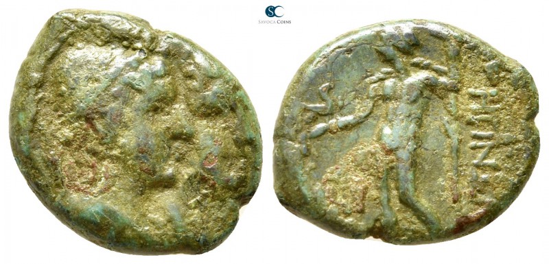 Bruttium. Rhegion 209-89 BC. 
Bronze Æ

15 mm., 2,81 g.



nearly very fi...
