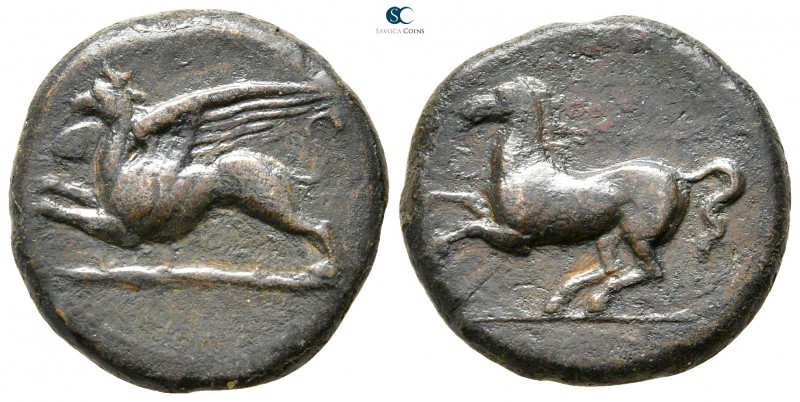 Sicily. Syracuse. Dionysios II 367-357 BC. 
Bronze Æ

22 mm., 9,49 g.



...