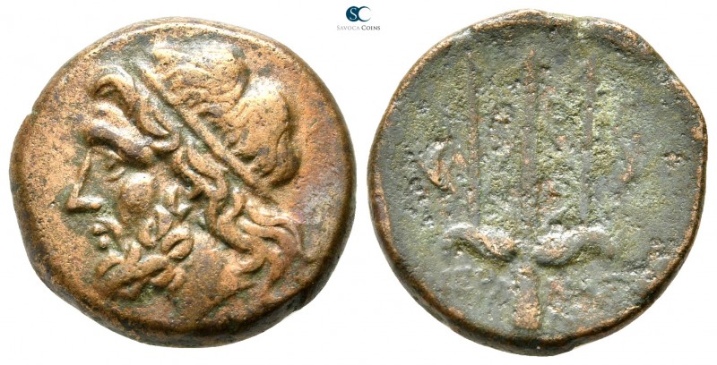 Sicily. Syracuse. Hieron II 275-215 BC. 
Litra Æ

20 mm., 7,13 g.



near...