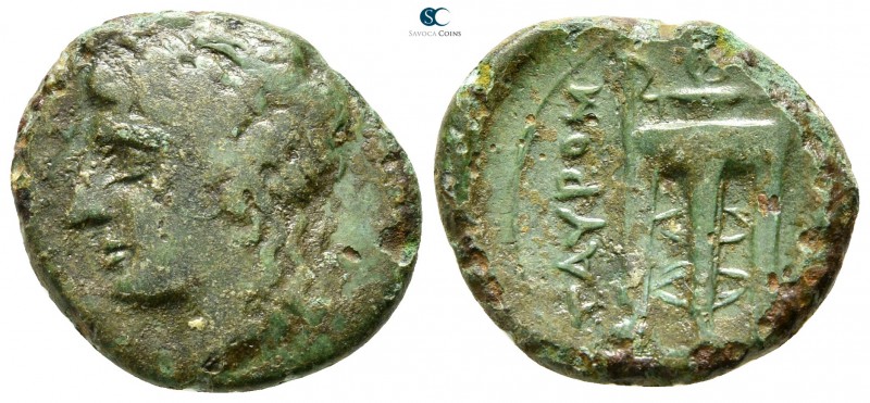 Sicily. Tauromenion circa 336-317 BC. 
Bronze Æ

20 mm., 5,20 g.



very ...