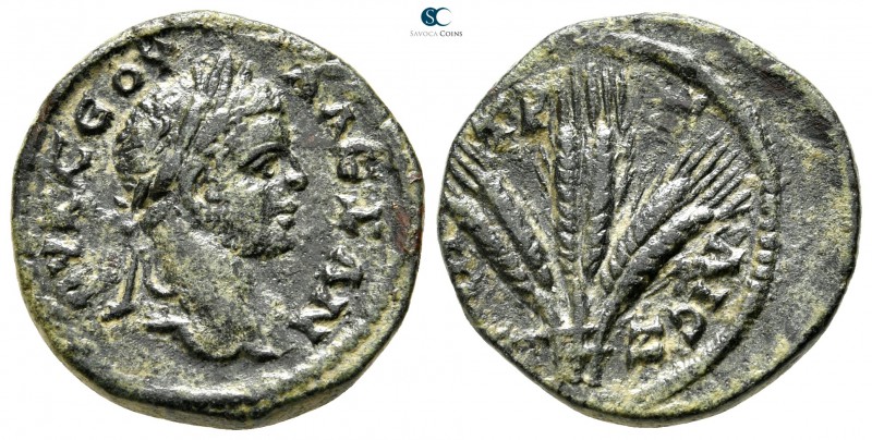 Cappadocia. Caesarea. Severus Alexander AD 222-235. 
Bronze Æ

21 mm., 6,79 g...