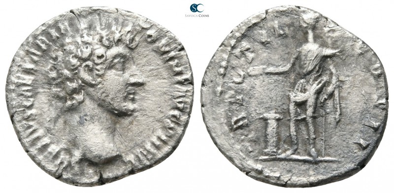 Marcus Aurelius as Caesar AD 139-161. Rome
Denarius AR

17 mm., 2,65 g.


...