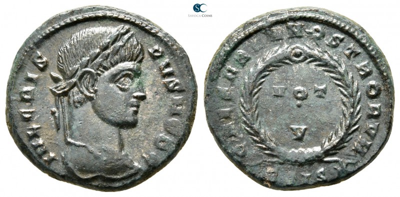 Crispus, as Caesar AD 316-326. Siscia
Follis Æ

18 mm., 3,93 g.



very f...