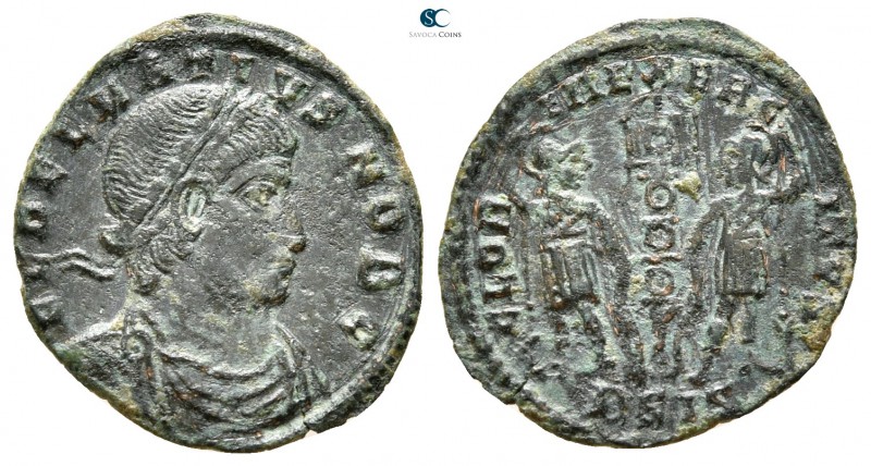 Delmatius, as Caesar AD 335-337. Siscia
Follis Æ

17 mm., 1,20 g.



near...