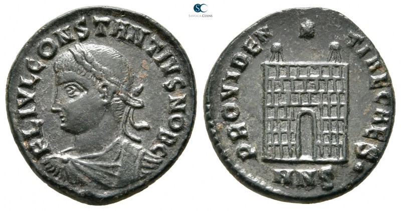 Constantius II AD 337-361. Nicomedia
Follis Æ

18 mm., 2,69 g.



very fi...