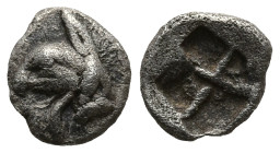 IONIA. Teos. (Circa 475-450 BC).
AR Tetartemorion (5,2mm 0,10g)
Obv: Head of griffin right
Rev: Quadripartite incuse square.
SNG Kayhan 603