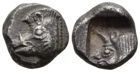 DYNASTS OF LYCIA. Uncertain dynast. (Circa 500-480 BC)
AR Trihemiobol (8,6mm 0,99g)
Obv: Head of boar to left
Rev: Head of man-headed bull to left ...