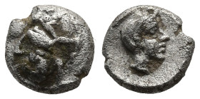 CILICIA. Uncertain. (4th century BC)
AR Tetartemorion (5,3mm 0,22g)
Obv: The Persian Great King in kneeling-running stance right, holding dagger in ...