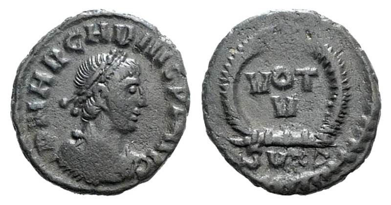 Arcadius (383-408). Æ (13mm, 1.37g, 6h). Cyzicus, 378-383. Pearl-diademed, drape...