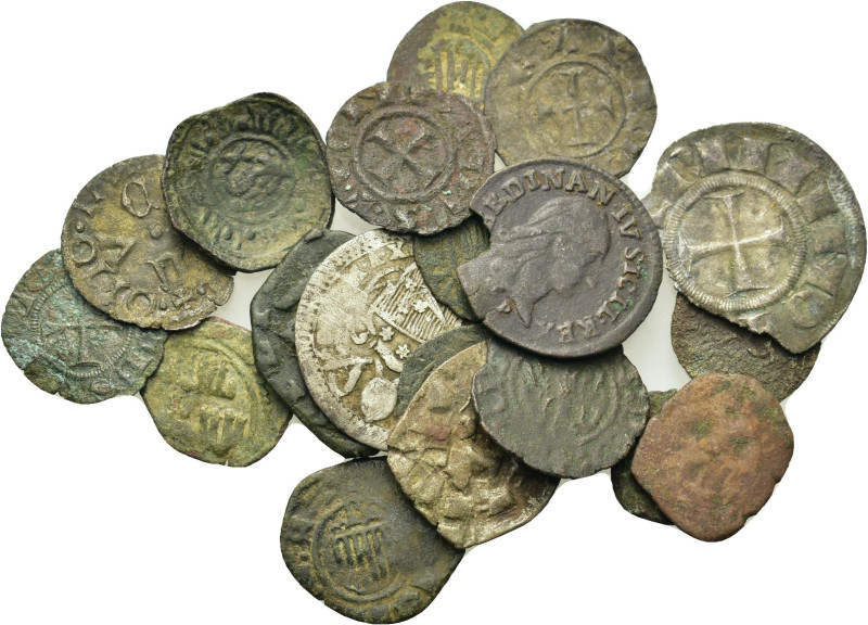 Lot of 20 Modern Æ and AR coins, to be catalog. Lot sold as is, no return