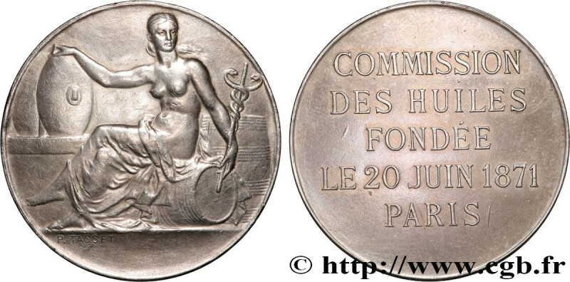 III REPUBLIC
Type : Médaille, Commission des huiles 
Date : (1885) 
Metal : silv...