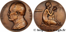 SCIENCE & SCIENTIFIC
Type : Médaille, Edouard Rist 
Date : (1937) 
Metal : bronze 
Diameter : 80  mm
Engraver : DAMMANN Paul-Marcel (1885-1939) 
Weigh...