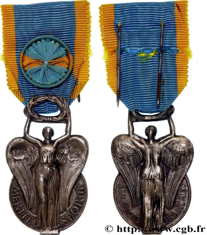 IV REPUBLIC
Type : Médaille, Ordre du Mérite sportif, Officier 
Date : n.d. 
Met...