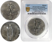 Deutsche Münzen und Medaillen ab 1871, MEDAILLEN UND JETONS. Drittes Reich. Abzeichen Tag der Arbeit 1 Mai 1937. PCGS SP Genuine Environmental Damage-...
