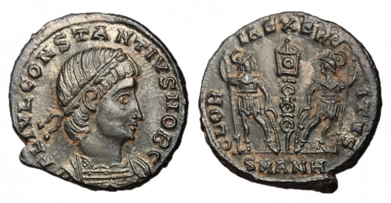 Constantius II, as Caesar, 324 - 337 AD
AE Follis, Antioch Mint, 16mm, 1.56 gra...