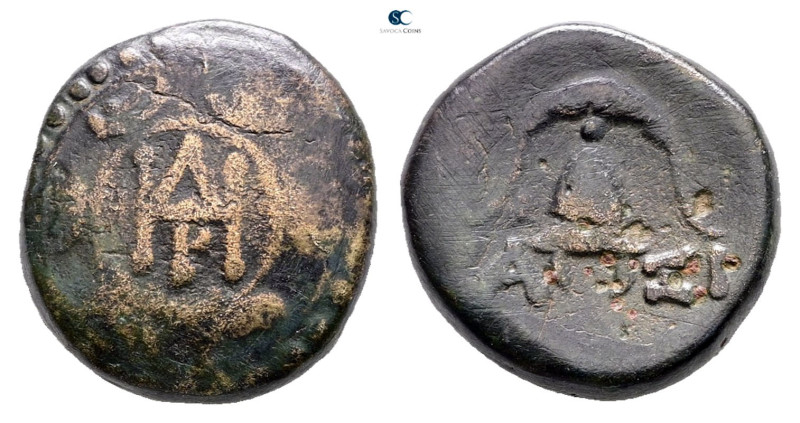 Kings of Macedon. Uncertain mint. Demetrios I Poliorketes 306-283 BC. 
Bronze Æ...