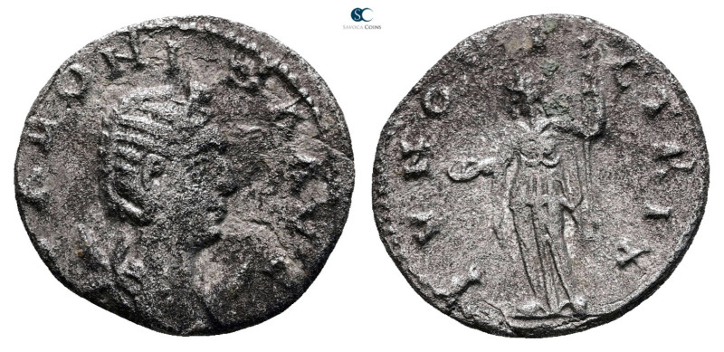 Salonina AD 254-268. Rome
Billon Antoninianus

20 mm, 2,74 g



Nearly Ve...