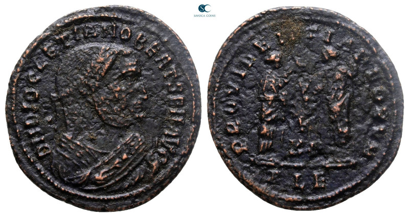 Diocletian AD 284-305. Alexandria
Follis Æ

25 mm, 4,78 g



Fine