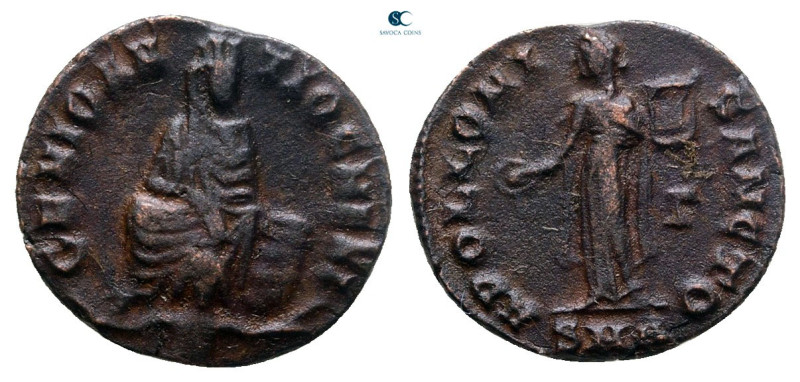 Time of Maximinus II AD 310-313. Antioch
Follis Æ

15 mm, 1,54 g



Very ...