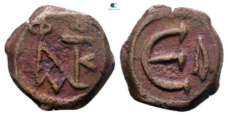 Justin II AD 565-578. Constantinople
Pentanummium Æ

15 mm, 2,24 g



Ver...