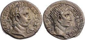 ÄGYPTEN ALEXANDRIA
Tiberius mit Divus Augustus, 14-37 n. Chr. BI-Tetradrachme 20/21 n. Chr. (= Jahr 7) Vs.: Kopf des Tiberius mit Lorbeerkranz n. r.,...