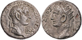 ÄGYPTEN ALEXANDRIA
Tiberius mit Divus Augustus, 14-37 n. Chr. BI-Tetradrachme 34/35 n. Chr. (= Jahr 21) Vs.: Kopf des Tiberius mit Lorbeerkranz n. r....