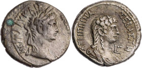 ÄGYPTEN ALEXANDRIA
Nero mit Agrippina minor, 54-59 n. Chr. BI-Tetradrachme 56/57 n. Chr. (= Jahr 3) Vs.: Kopf des Nero mit Lorbeerkranz n. r., Rs.: d...