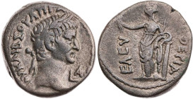 ÄGYPTEN ALEXANDRIA
Galba, 68/69 n. Chr. BI-Tetradrachme Juni - August 68 n. Chr. (= Jahr 1) Vs.: Kopf mit Lorbeerkranz n. r., rechts im Feld Jahresan...