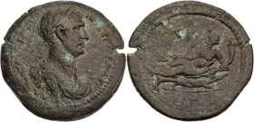 ÄGYPTEN ALEXANDRIA
Traianus, 98-117 n. Chr. AE-Drachme 109/110 n. Chr. (= Jahr 13) Vs.: gepanzerte und drapierte Büste mit Lorbeerkranz n. r., Rs.: N...