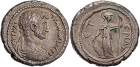 ÄGYPTEN ALEXANDRIA
Hadrianus, 117-138 n. Chr. BI-Tetradrachme 124/125 n. Chr. (= Jahr 9) Vs.: gepanzerte und drapierte Büste mit Lorbeerkranz n. r., ...