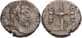 ÄGYPTEN ALEXANDRIA
Septimius Severus, 193-211 n. Chr. BI-Tetradrachme 193/194 n. Chr. (= Jahr 2) Vs.: Kopf mit Lorbeerkranz n. r., Rs.: Adler mit Kra...