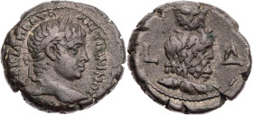 ÄGYPTEN ALEXANDRIA
Elagabal, 218-222 n. Chr. BI-Tetradrachme 220/221 n. Chr. (= Jahr 4) Vs.: Kopf mit Lorbeerkranz n. r., Rs.: drapierte Büste des Se...