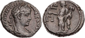 ÄGYPTEN ALEXANDRIA
Severus Alexander, 222-235 n. Chr. BI-Tetradrachme 224/225 n. Chr. (= Jahr 4) Vs.: gepanzerte und drapierte Büste mit Lorbeerkranz...