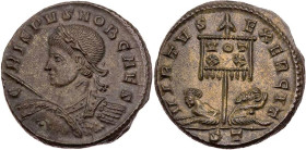 RÖMISCHE KAISERZEIT
Crispus Caesar, 317-326 n. Chr. AE-Follis 319-320 n. Chr. Ticinum, 2. Offizin Vs.: C-RISPVS NOB CAES, gepanzerte Büste mit Lorbee...