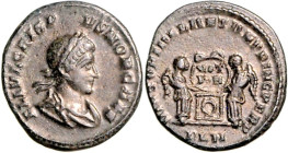 RÖMISCHES KAISERREICH. 
Crispus Caesar 317-326. AE-Follis 18mm (319/320) 2,72g, London. Paludamentbüste m. Lkr. n.r. FL IVL CRISP-VS NOB CAES / VICTO...